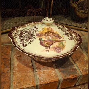 Royal Worcester Palissy England Game Series Covered Casserole Veg Server 10"
